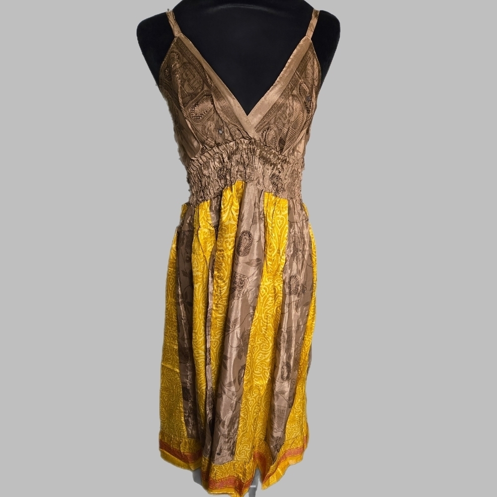 Chic Brown and Yellow Midi Dress NWT - Picture 2 of 5